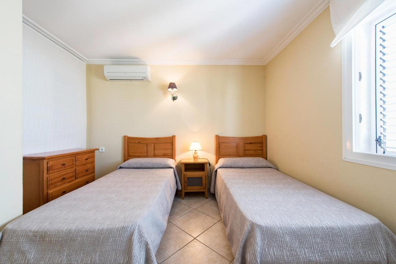 Apartamentos Es Cane เอสกานา ภายนอก รูปภาพ